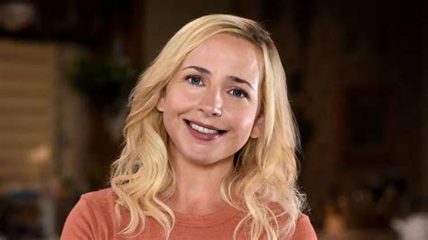 lecy goranson|Lecy Goranson podcast on the Judy Gold show